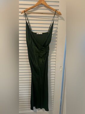 Zara Women's Deep Green Maxi Dress